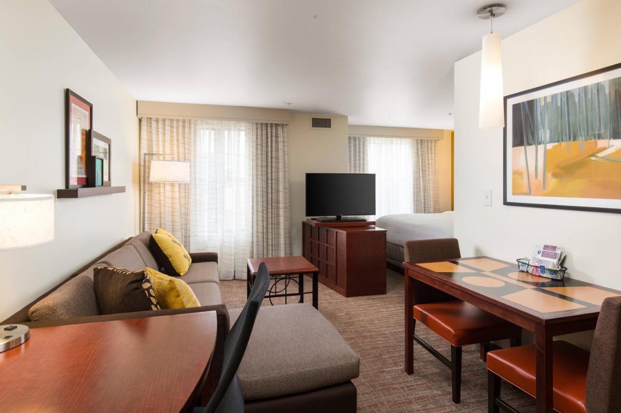 Residence Inn By Marriott Springfield Old Keene Mill Eksteriør bilde