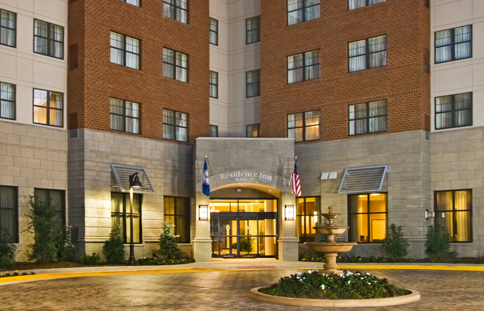 Residence Inn By Marriott Springfield Old Keene Mill Eksteriør bilde
