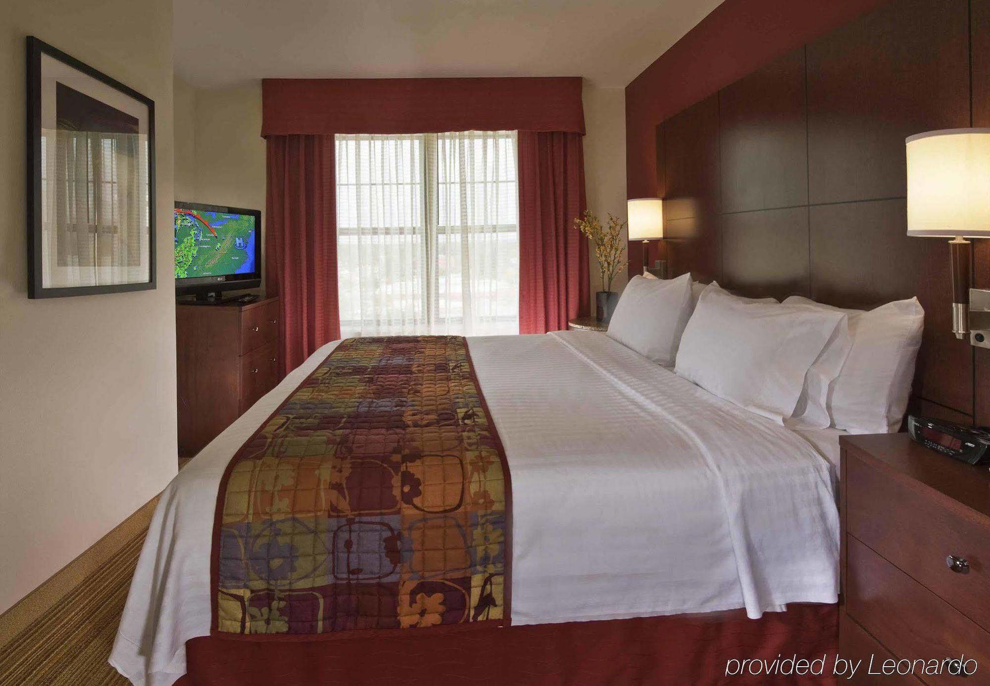 Residence Inn By Marriott Springfield Old Keene Mill Rom bilde