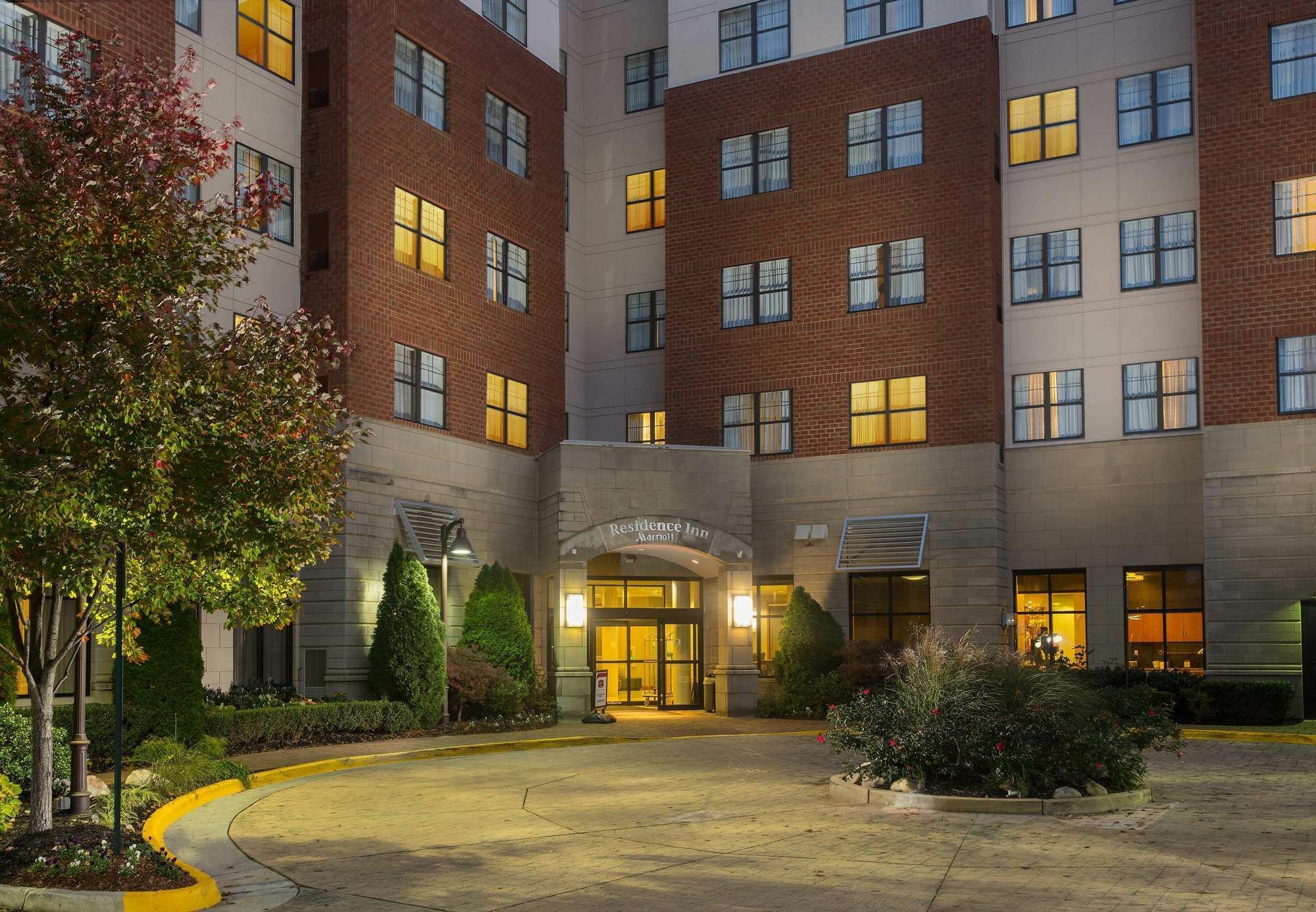 Residence Inn By Marriott Springfield Old Keene Mill Eksteriør bilde