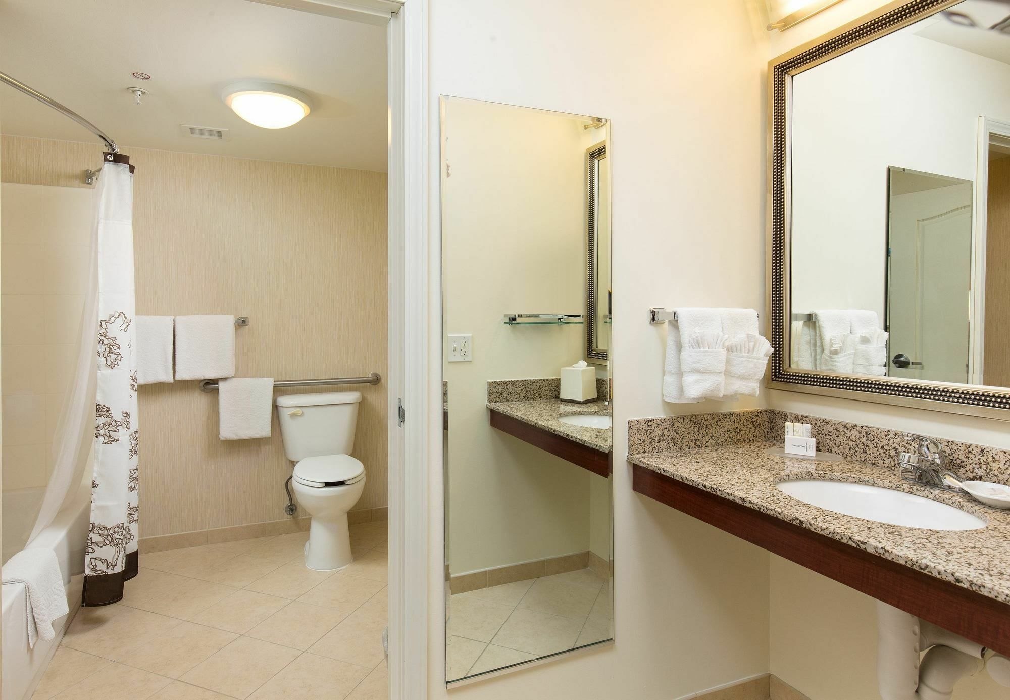 Residence Inn By Marriott Springfield Old Keene Mill Eksteriør bilde